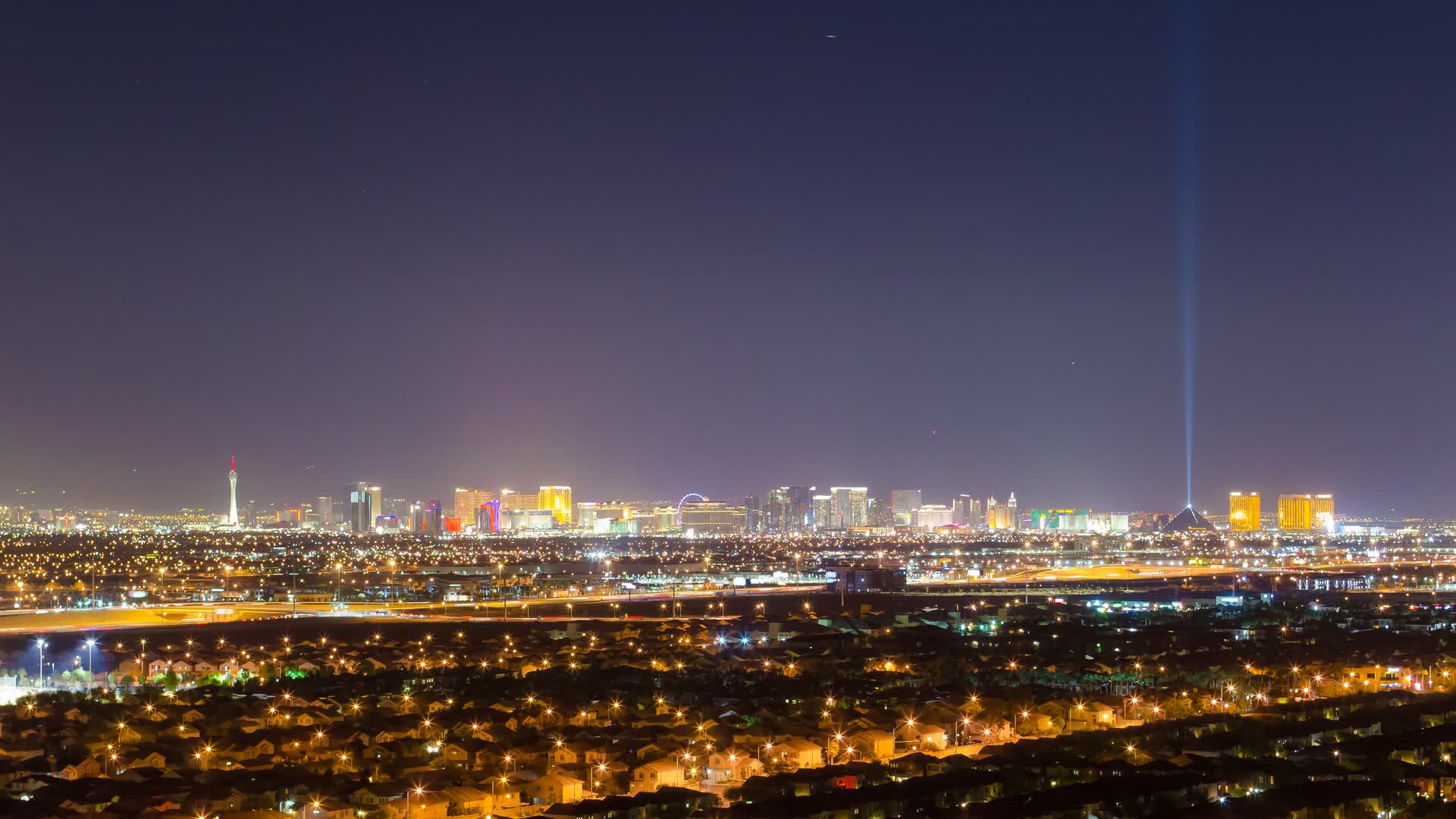 File:Las Vegas Skyline at night North (7314937576).jpg - Wikipedia